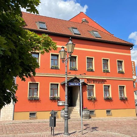 "Zur Altstadt - Am Fusse Der Osterburg" Gaststaette, Pension, Fewo Weida Luaran gambar